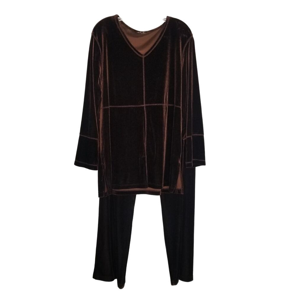 Avenue Women's Velour 2Pc Blouse and Pant Loungewear Set, Brown, Size 14/16 Tall